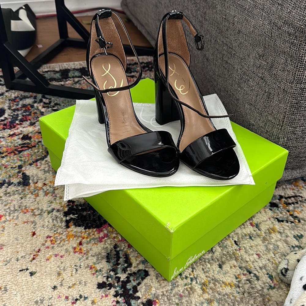 Sam Edelman Paten Leather chunky heel size 5